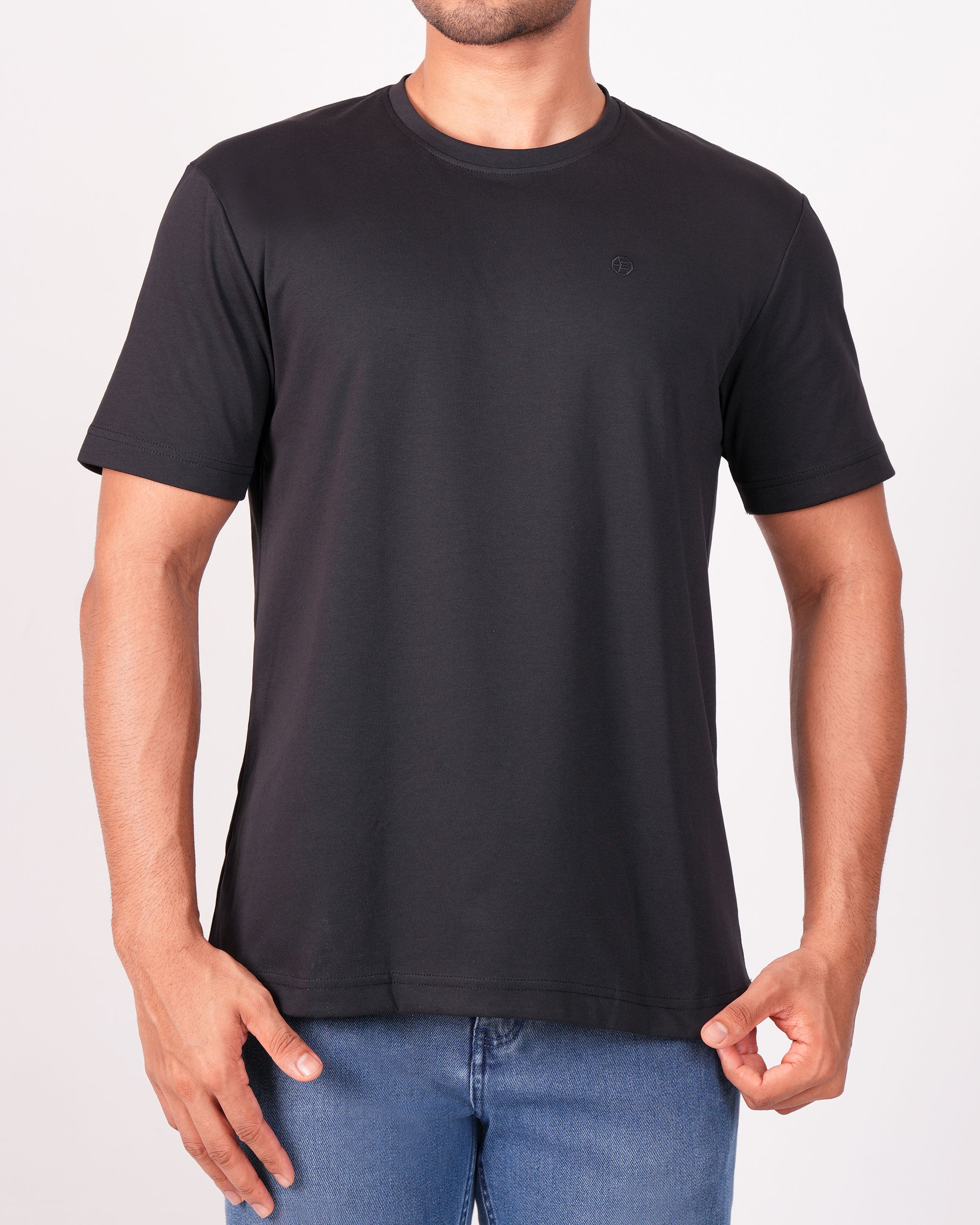 Emerald Crew Neck Slim - Licorice