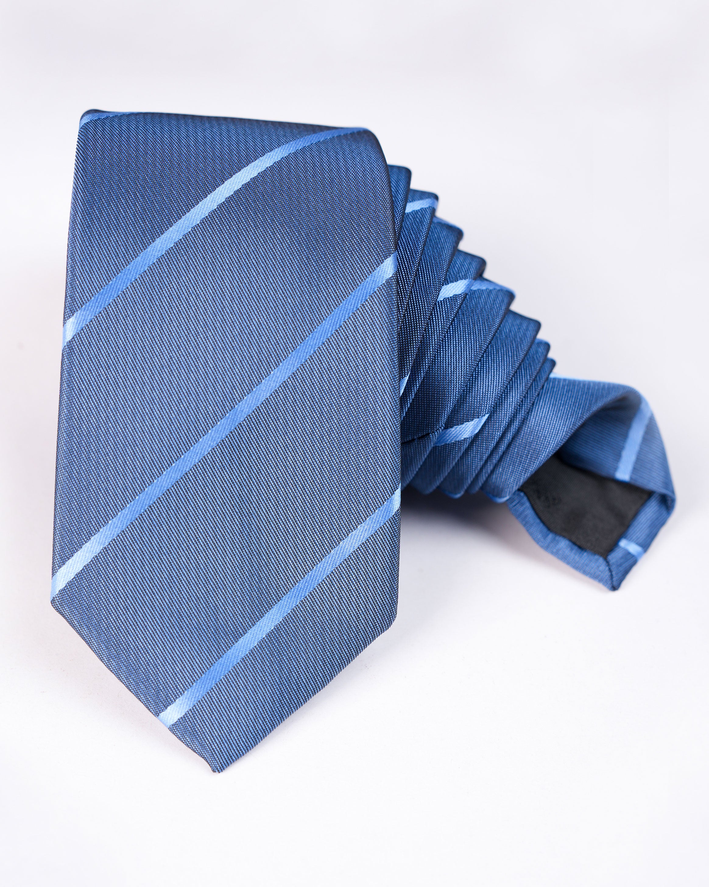 Emerald Tie-18