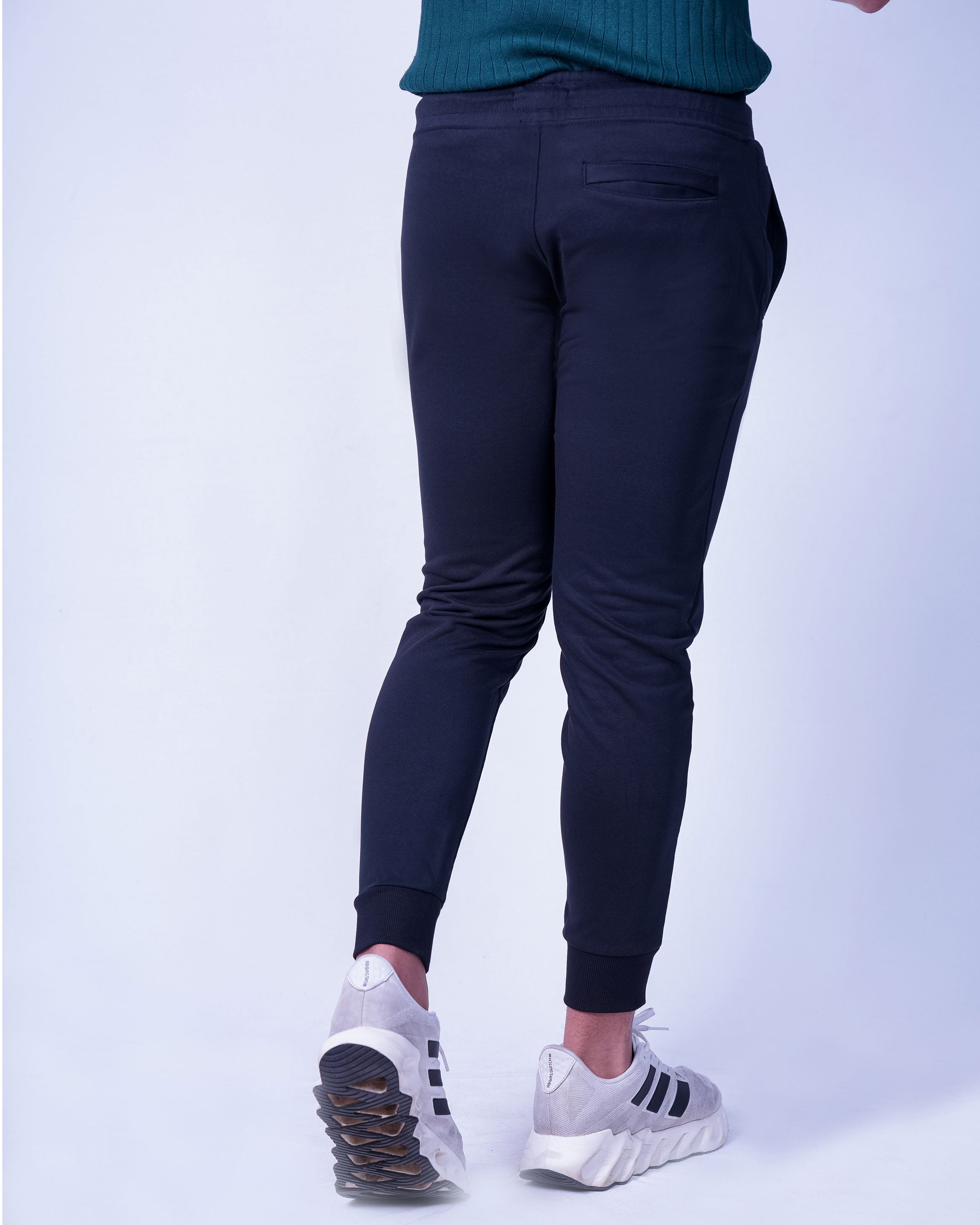 Emerald Jogger Plain Slim Fit - Black