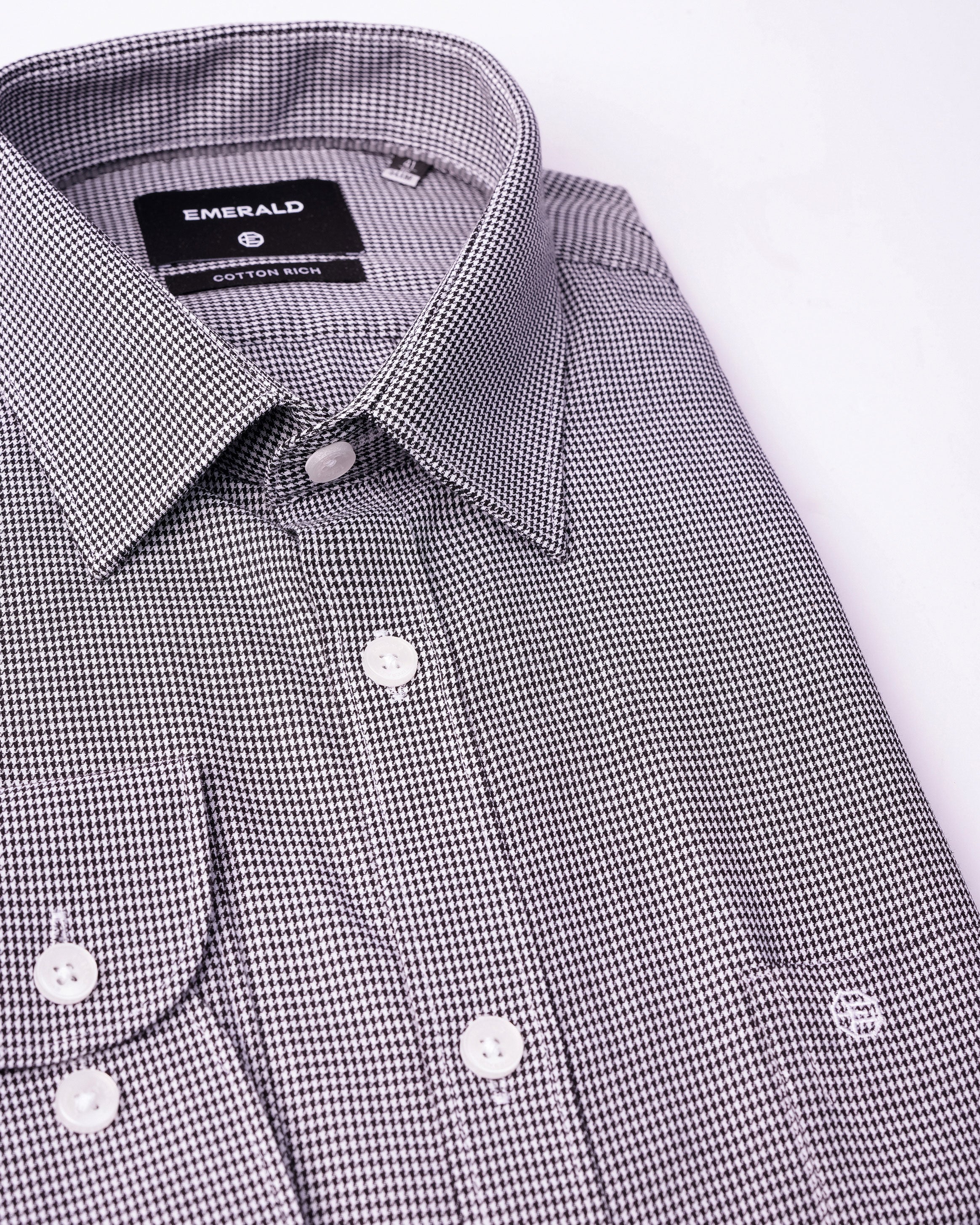 EMERALD CORPORATE SLIM FS-BLACK