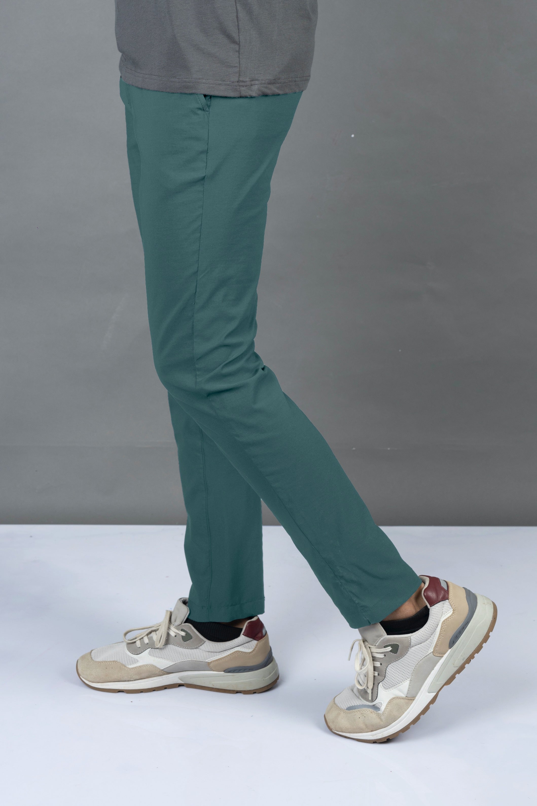 Utilitech Tec Chino-Blue Colonial