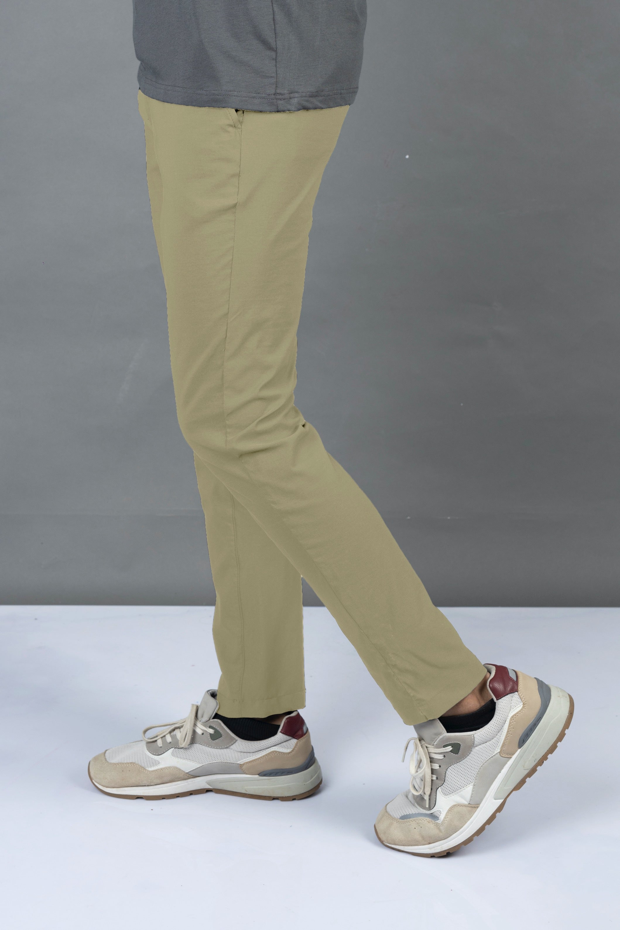 Utilitech Tec Chino-Brown Tannin