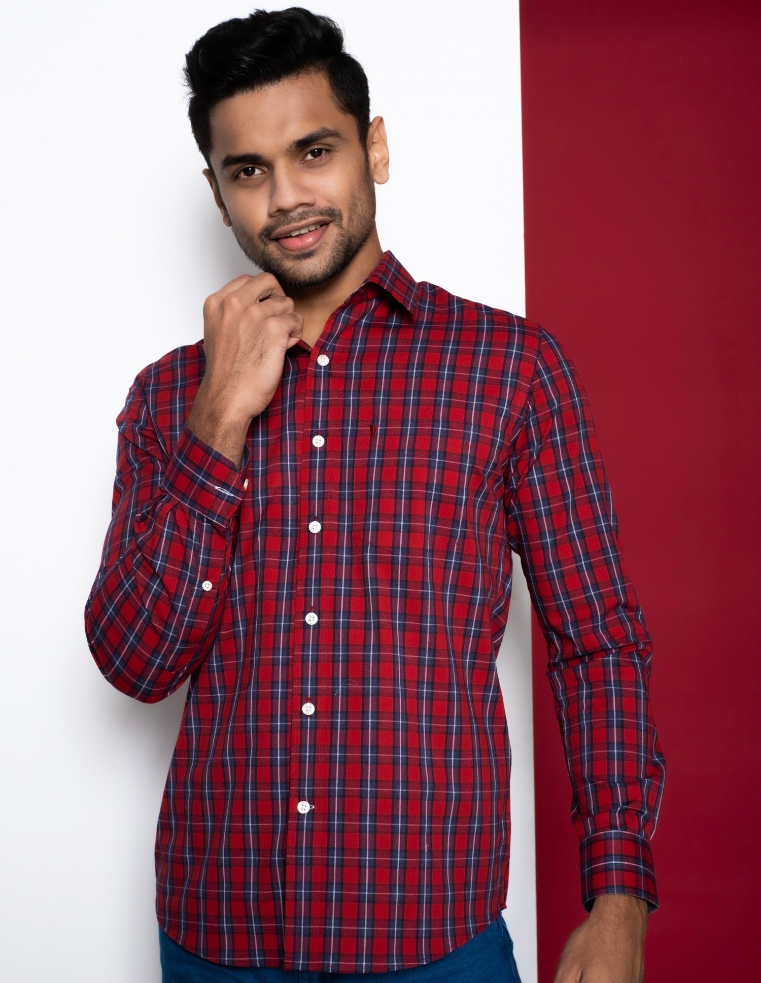 Emerald Active Checks Slim Fit - Red