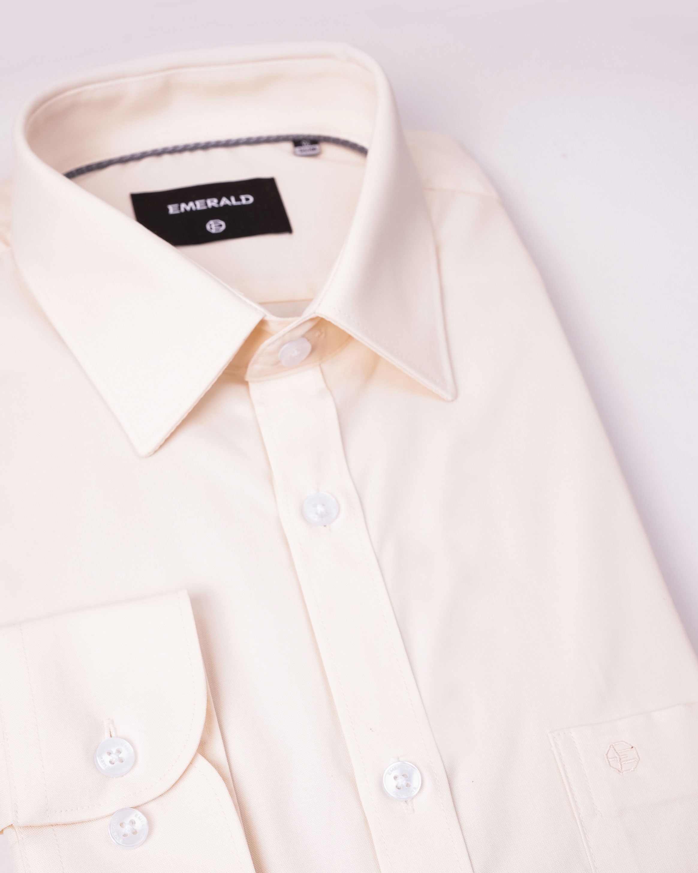 Emerald Formal Plain Slim Fit - Vanilla