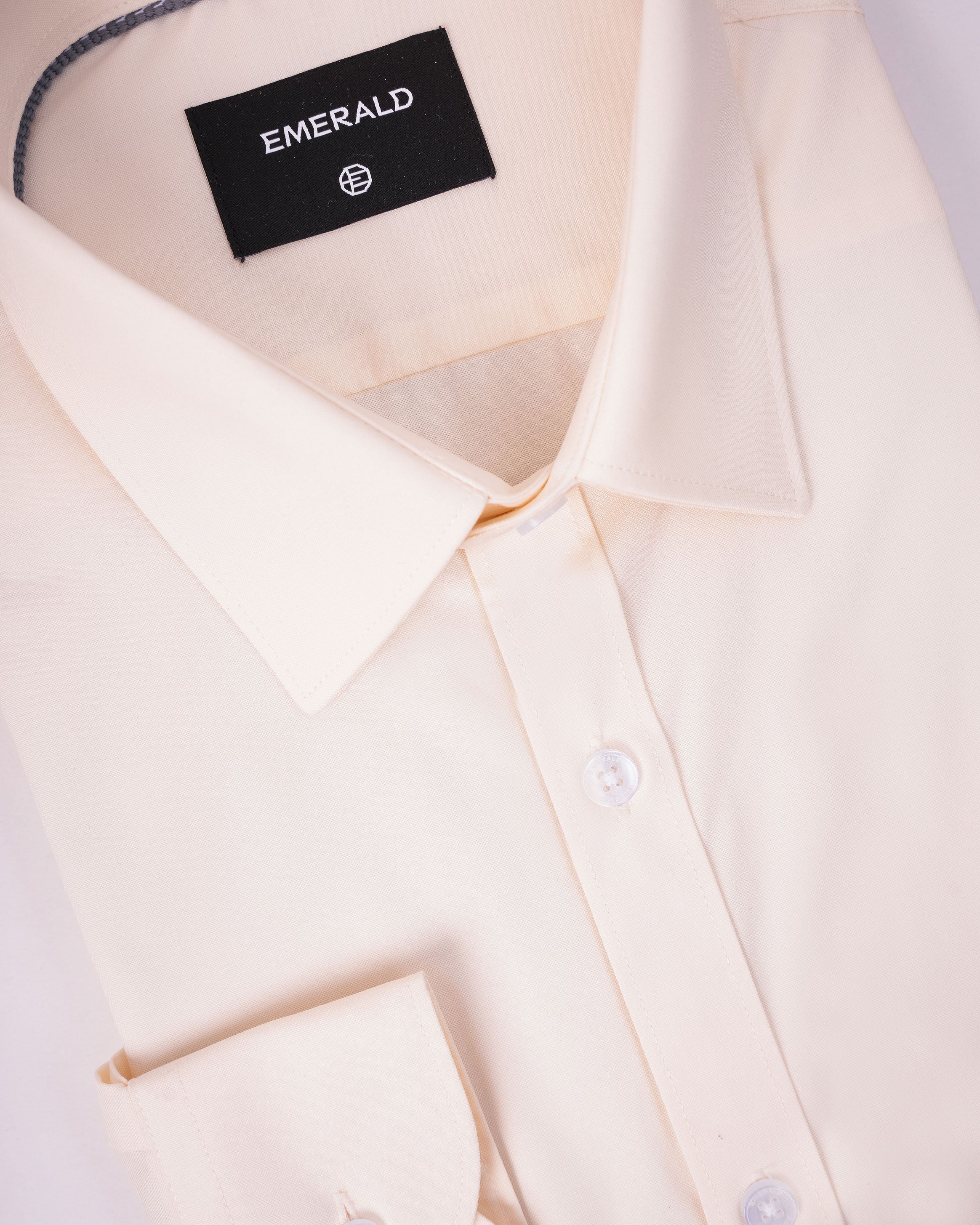 Emerald Formal Plain Slim Fit - Vanilla