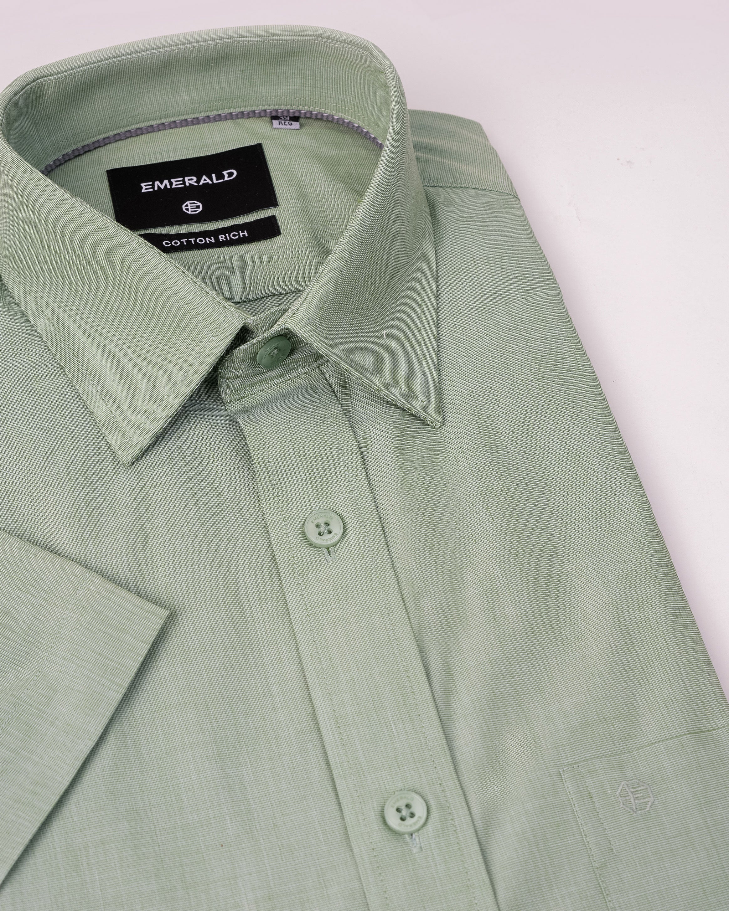 Emerald Corporate Fil-A-Fil Regular Fit - Green