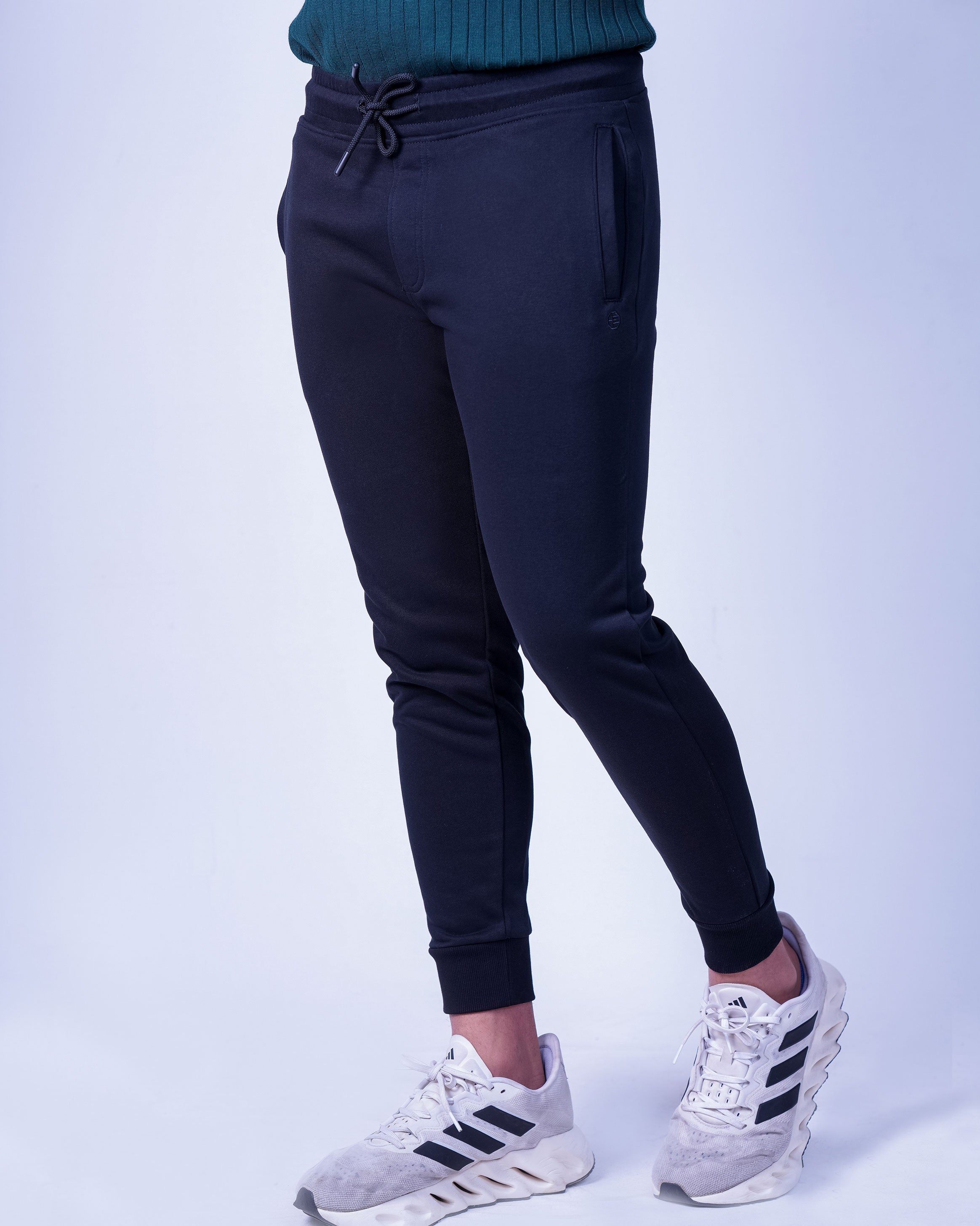Emerald Jogger Plain Slim Fit - Black
