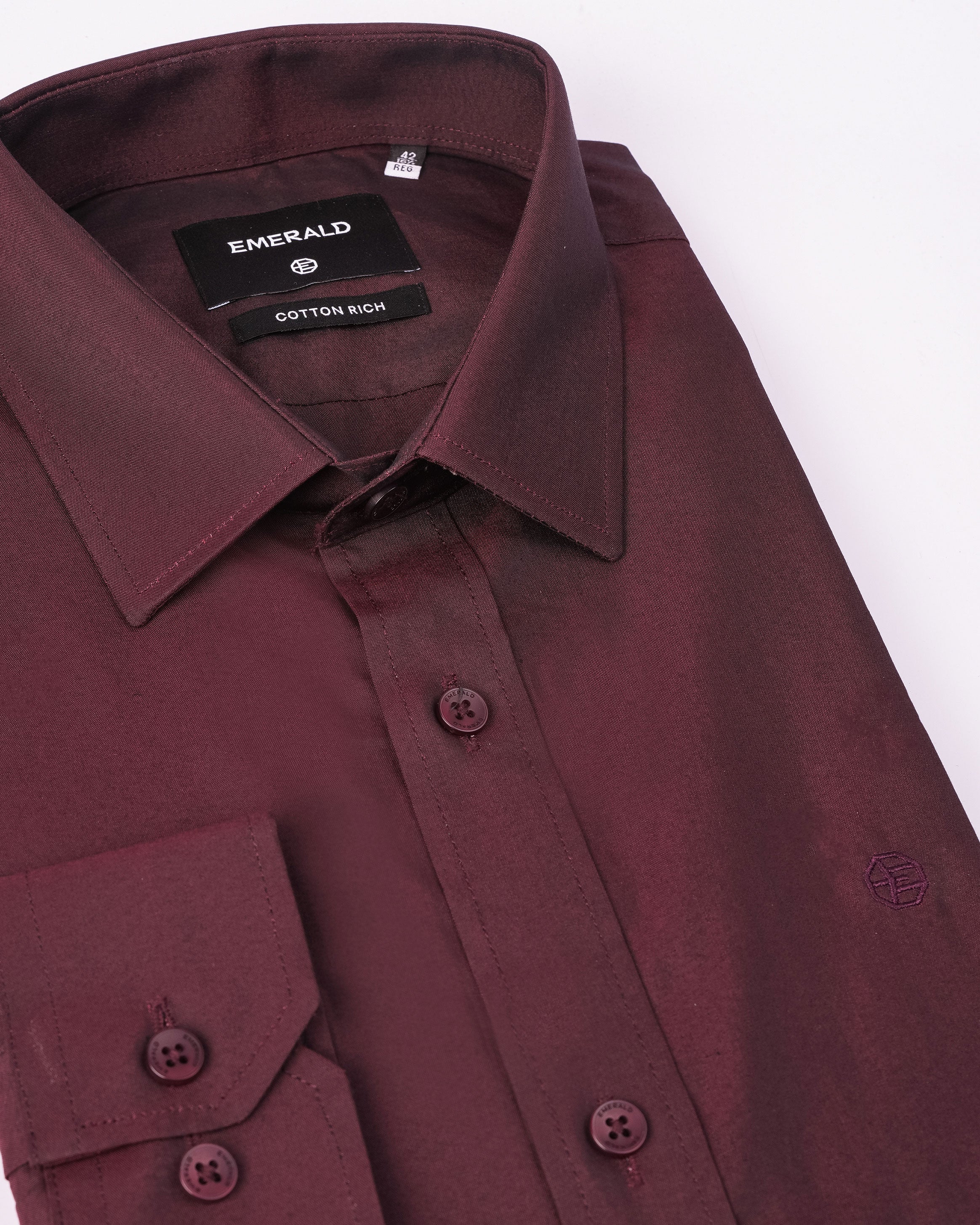 Emerald Evening Plain Regular Fit - Garnet
