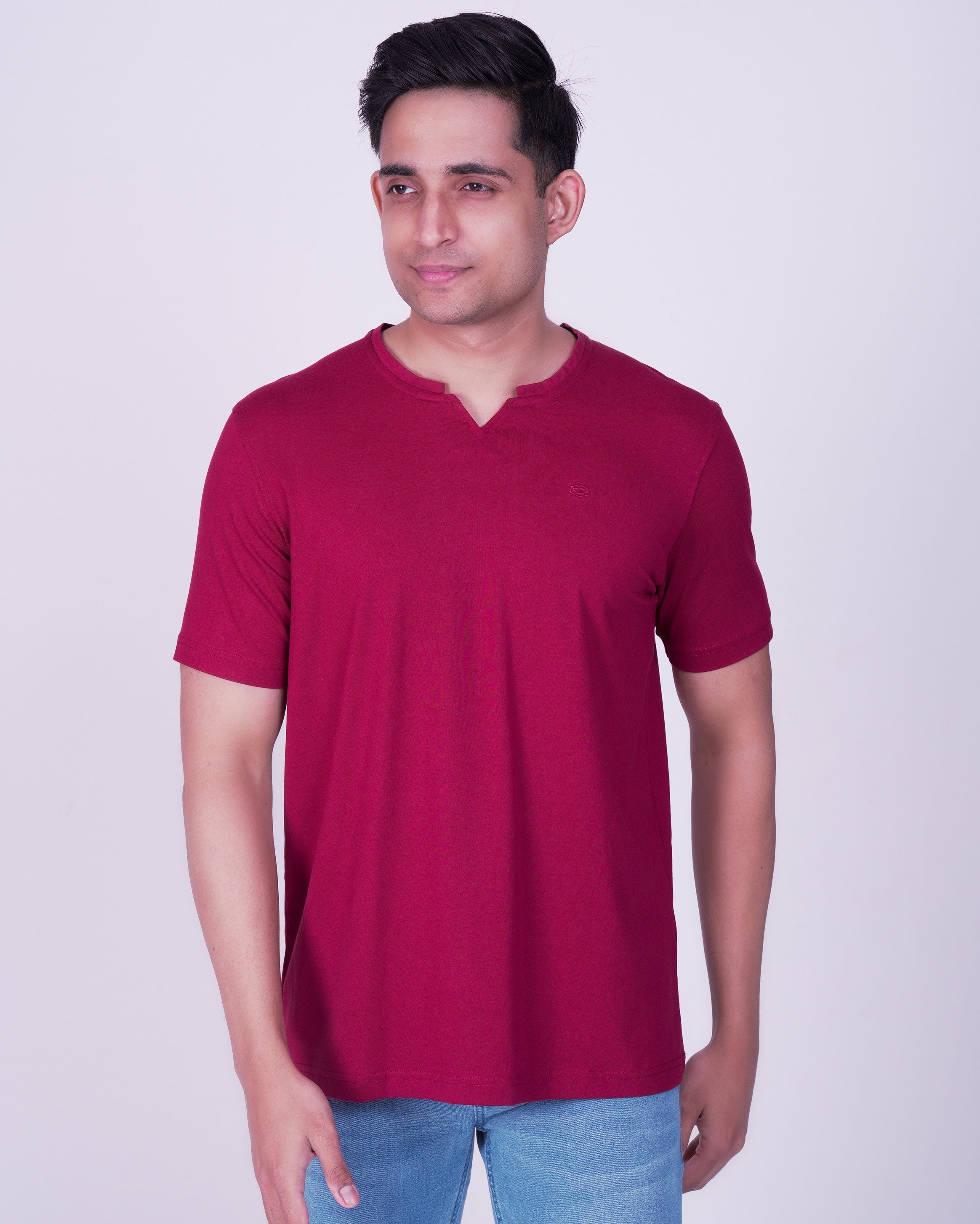 Emerald Curve Neck Plain Slim Fit-Biking Red